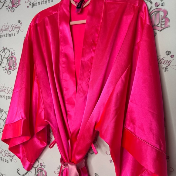 La senza robe kimono lightweight silky satiny neon pink with waist tie - Picture 2 of 12